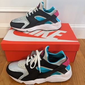 Nike Air Huarache Black/Lethal Pink-New Emerald DD1068-004 Men's Size 12